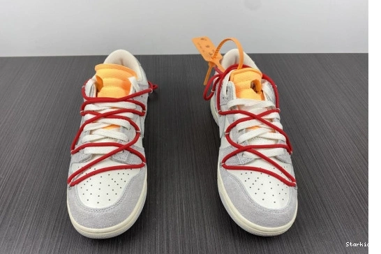 DJ0950-103 Dunk Low Lot Nike O-W 40 0930